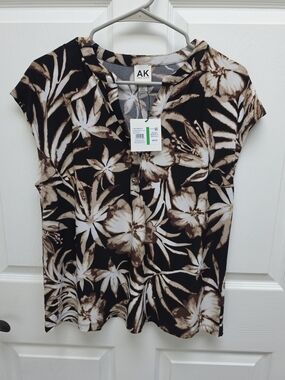 Anne Klein Black Floral Cap-Sleeve V-Neck Top